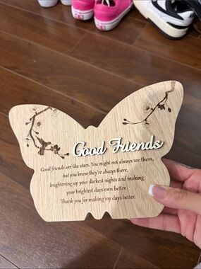 Good Friends Butterfly Wood Plaque - Natural @@@